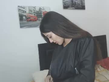 تجميع القذف القوي داخل كس